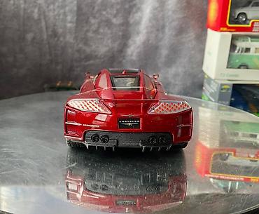 Avtomobil modelləri: 2005 il, 1:24, Dəmir, Ödənişli çatdırılma — 4
