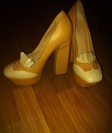 Tuflilər: Tuflilər, Ölçü: 40, rəng - Bej, Yeni — 1