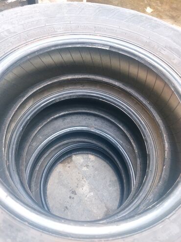 Шины: Məhsul: Avtomobil şinləri (tubeless) - Ölçü: 215/75 R16C (şin