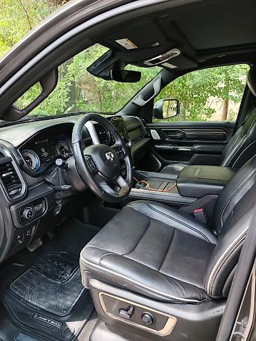 пикап авто: Dodge Ram 1500: 2020 г., 5.7 л, Автомат, Бензин, Пикап — 3