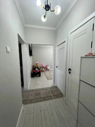 Продажа квартир: 3 комнаты, 79 м², 106 серия, 8 этаж, Евроремонт
