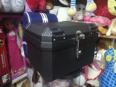 Motosiklet hissələri: Moto Baqaj 45azn(ag) Qara parlaq baqaj 55azn Müxtəlif rəngdə müxtəlif -da lalafo.az — 20 Motosiklet hissələri: Moto Baqaj 45azn(ag) Qara parlaq baqaj 55azn Müxtəlif rəngdə müxtəlif — 20