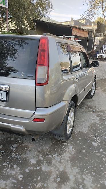 green line: Nissan X-Trail: 2004 г., Автомат, Кроссовер — 4