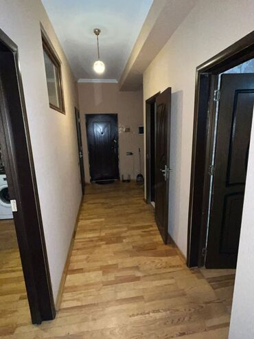 Uzunmüddətli kirayə mənzillər: Xalqlar metrosuna piyada iki dəqiqə yaxınlıqda yeni tikili binanın — 16