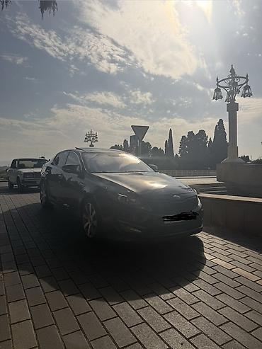 panel vurmaq: Kia Optima: 2 l | 2012 il Sedan — 4