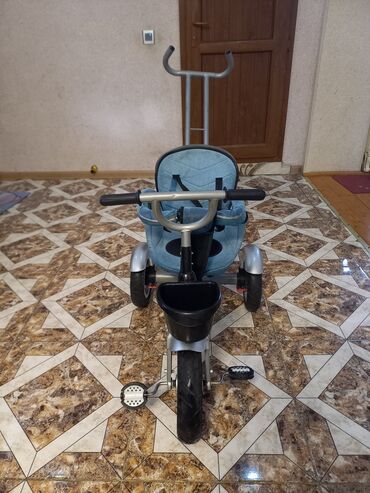 Uşaq velosipedləri: Uşaq üçtəkərli velosipedi + ( maşin hediyye ) 250 azn alinib. cox — 8