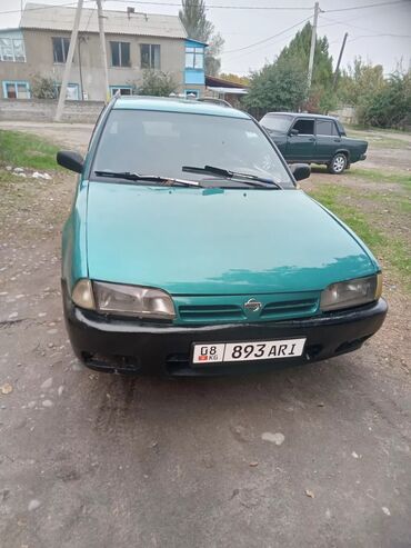 Nissan: Nissan Primera: 1993 г., 1.6 л, Механика, Бензин, Универсал