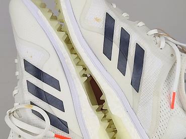 sizeer adidasy: Adidas, Sneakersy dla mężczyzn, rozmiar 40 — 8