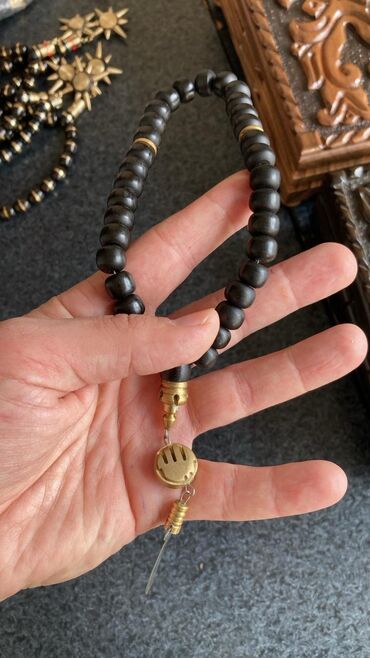 Təsbehlər: Məhsul: Zənbil seçimli təsbeh kolleksiyası Təsvir: - Müxtəlif — 12