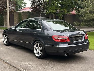 Mercedes-Benz: Mercedes-Benz E-Class: 2010 г., 3.5 л, Автомат, Бензин, Седан — 6