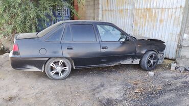 автомашина бишкек: Daewoo Nexia: 2009 г., 1.6 л, Механика, Газ, Седан