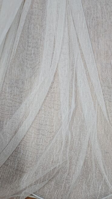 Pərdə və tüllər: Yataq otaqları, qonaq otaqları və digər məkanlar üçün nəzərdə tutulmuş — 8