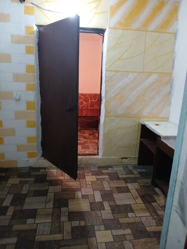 квартира берилет арча бешик без хозяин: 1 бөлмө, Менчик ээси, Чогуу жашоосу жок