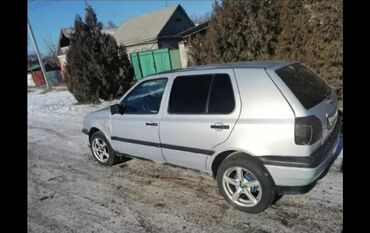 Volkswagen: Volkswagen Golf: 1994 г., 1.6 л, Механика, Бензин, Хэтчбэк