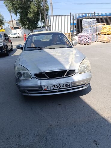 обмен на матиз: Daewoo Nubira: 2000 г., 1.6 л, Механика, Бензин, Седан