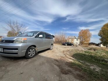 Toyota: Toyota Voxy: 2003 г., 2 л, Автомат, Бензин, Минивэн — 8