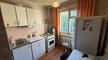 Продажа квартир: 3 комнаты, 58 м², 11 мкр 104 серия, 4 этаж, Требуется ремонт — 3