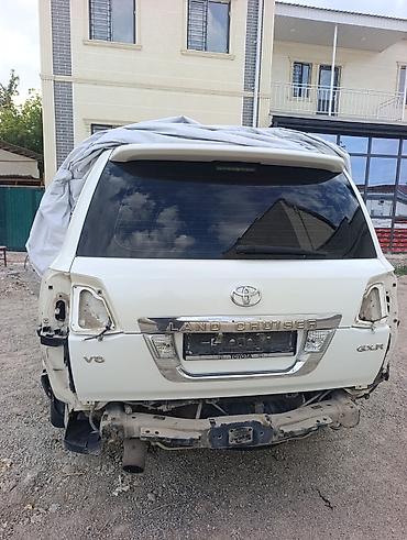 ленд крузер: Бампер Toyota, Б/у, Оригинал — 10