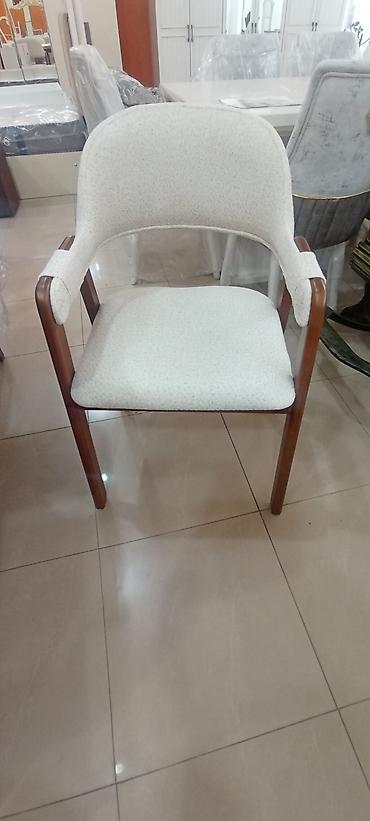 Oturacaq temiz fisdiq ağacıdi. Qeyd edimki fabrik istehsalıdır. 155