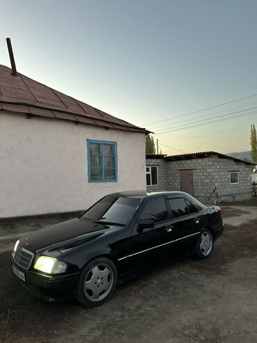обшивка дверных карт: Mercedes-Benz C-Class: 1995 г., 2.8 л, Механика, Бензин, Седан