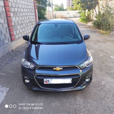 хетчбек: Chevrolet Spark: 2018 г., 1 л, Вариатор, Бензин, Хэтчбэк