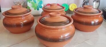 турецкие посуды: Продаю глиняные горшочки 4 шт для приготовления пищи. не