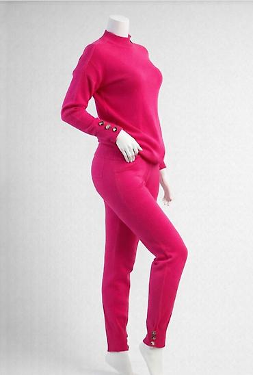 ivko sweaters: Ženski komplet džemper + pantalone, intenzivno roze boje. - — 1