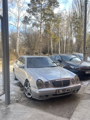 Mercedes-Benz: Mercedes-Benz E-Class: 2001 г., 4.3 л, Автомат, Бензин, Седан