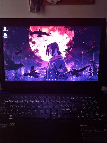 polovne peci na pelet alfa plam: Intel Core i7, 12 GB OZU, 17.3 "