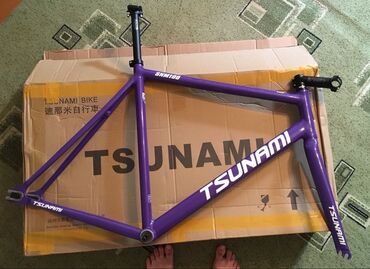 гоночный велосипед: Рама для велосипеда TSUNAMI SNM100, рама для велосипеда с