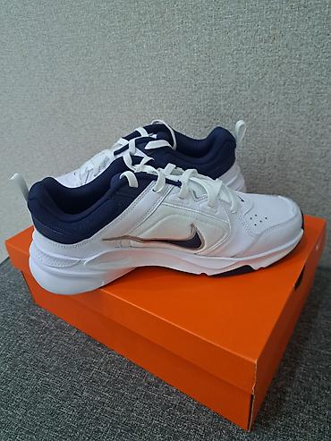 original nike: Nike Defyallday original kişi idman ayaqqabısı - Model: Nike (ağ rəng — 3