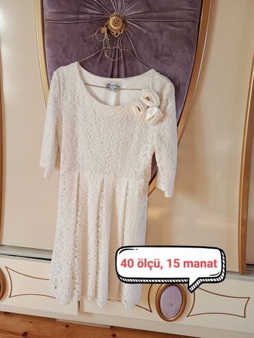 Kokteyl donlar: Ag rəngli, güpür detallı zərif don. Donda qol hissəsi 3/4
