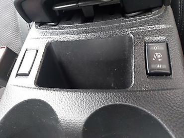 Nissan: Nissan Qashqai – kompaktan SUV, crna boja, 5 vrata. Glavne — 20