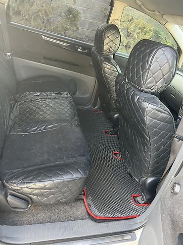 Toyota: Toyota Ipsum: 2002 г., 2.4 л, Автомат, Газ — 11