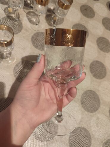 Digər dəstlər və servizlər: Kim hansi birini istese yaza biler qiymet baresinde daniwilar — 17