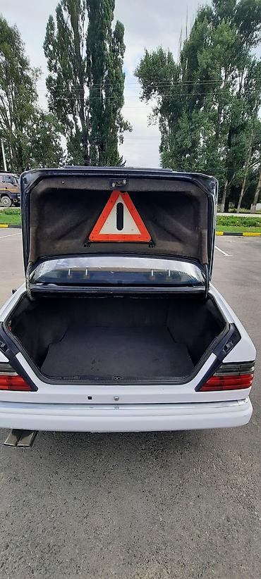 mersedes r18: Mercedes-Benz W124: 1994 г., 2.8 л, Механика, Бензин, Седан — 6