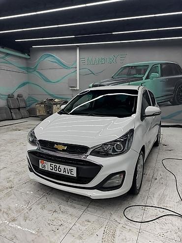 Chevrolet: Chevrolet Spark: 2021 г., 1 л, Вариатор, Бензин, Хэтчбэк — 2