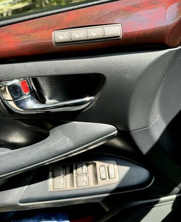 Lexus: Lexus LX: 2011 г., 5.7 л, Автомат, Газ, Внедорожник — 6