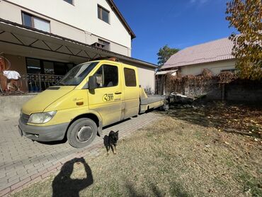 домик на колесах: Эвакуатор, Mercedes-Benz, 2000 г., Прямая