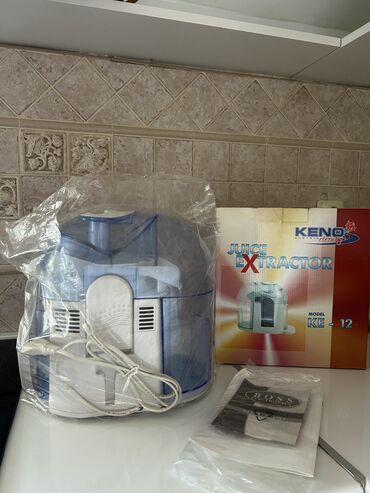 Sokovnici: Sokovnik je dobijen pre vise godina na poklon ali nikada nije na lalafo.rs — 4 Sokovnici: Sokovnik je dobijen pre vise godina na poklon ali nikada nije — 4