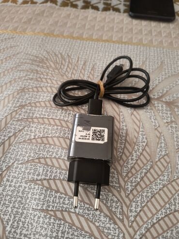 nokia 130 qiymeti: Adapter Xiaomi, 67 Vt, İşlənmiş