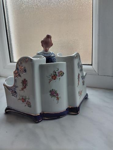stolustu nabor: Qələm, fırça, kosmetik fırçalar, məktub/kağız kartları və s. üçün — 2