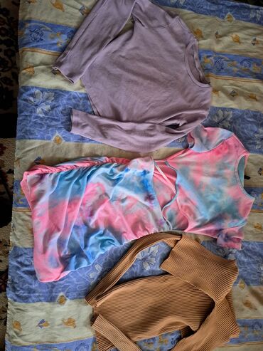 Kompleti: Ženska modna garderoba – set - Crni bodi sa volanima: off-shoulder — 3