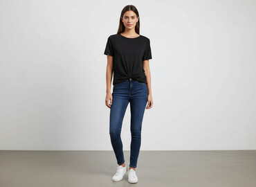 qumru t shirty: George, Футболка жіноча, розмір L