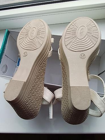 Босоножки, сандалии, шлепанцы: Босоножки новые — 6