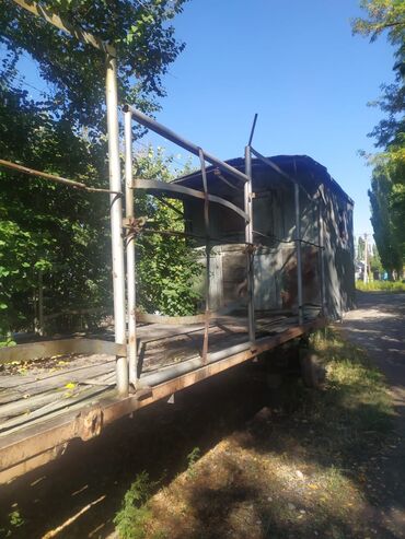 Другой транспорт: Продается пчеловодная платформа. Находится в Сокулуке. Колесо есть