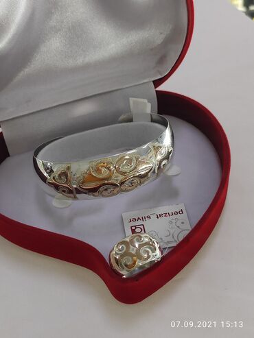бумажные браслеты: Билерик+кольцо Серебро покрыто золотом пробы 925 Производитель Бишкек