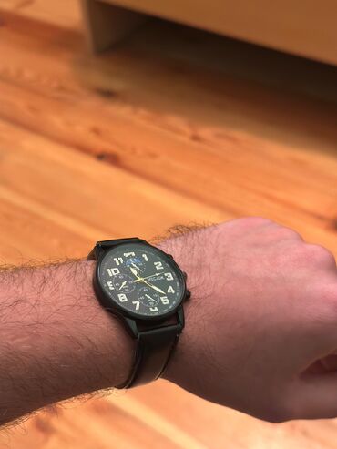 Qol saatları: Yeni, Qol saatı, Cartier, rəng - Gümüşü — 14