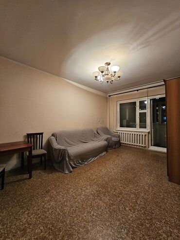 дом дордой келечек: 3 комнаты, 62 м², 106 серия, 4 этаж, Старый ремонт