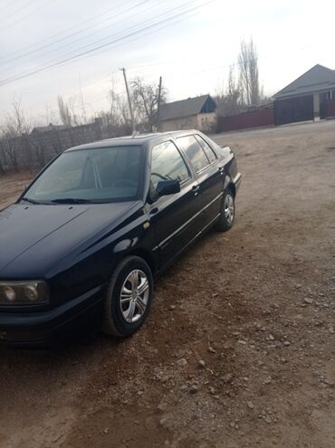 Volkswagen: Volkswagen Vento: 1996 г., 1.8 л, Автомат, Бензин, Седан — 2